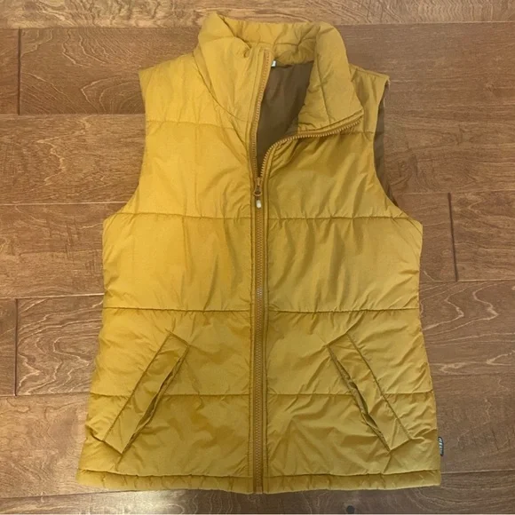REI Mustard Yellow Quilted Vest - Picture 2 of 5